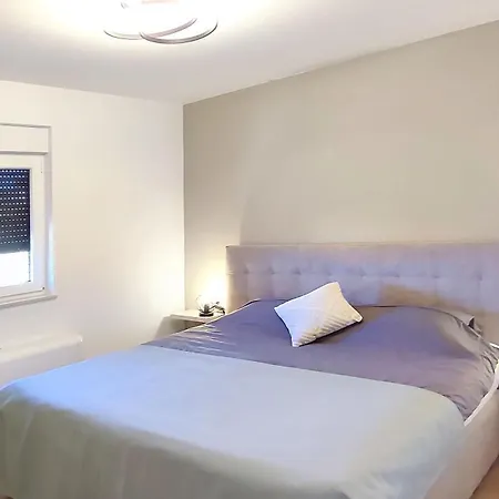 Apartment Basilea Malinska