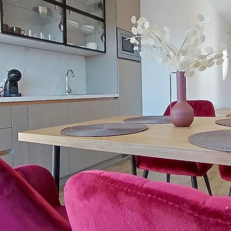 Basilea Apartament *